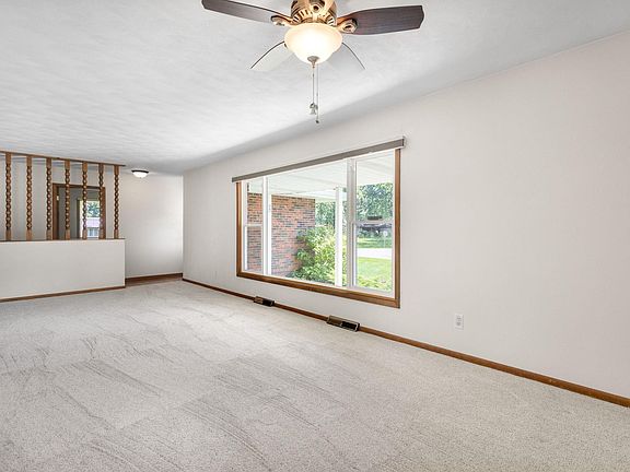 2nd image of 57271 Osage Dr