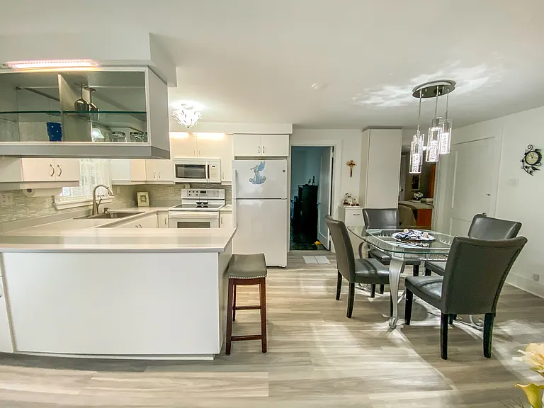 210 Mount Vernon Ave #1 — Photo 18