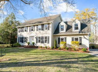 3414 Windsor Dr, Trent Woods, NC 28562