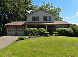 19 Lakeside Rd, Danbury, CT 06811