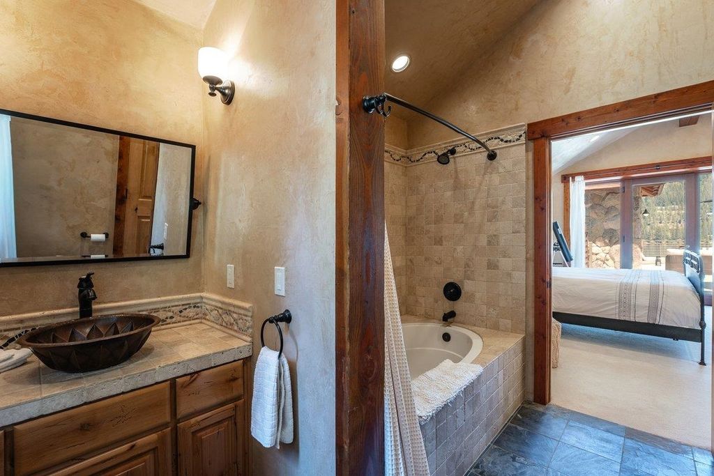 14440 S Shore Dr, Truckee, CA - View 5
