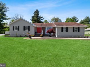 4 Hillside Ave, Princeton, NJ 08540