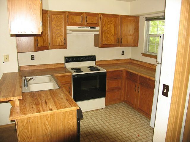2nd image of 11988 E Kepner Dr