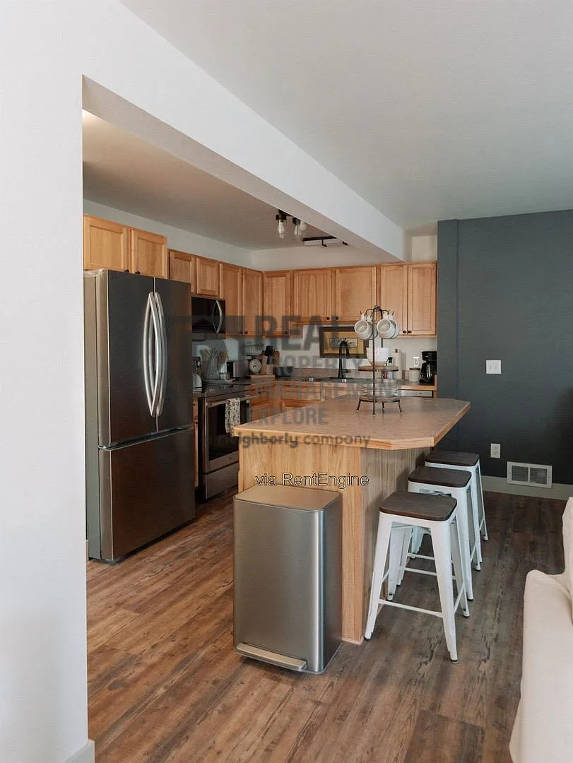 3 Martha Rd — Photo 3