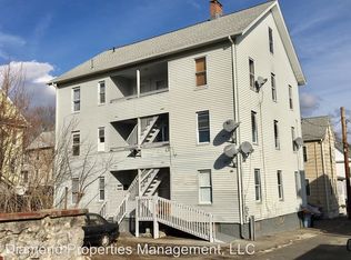 8 Pork Hollow St, Ansonia, CT 06401