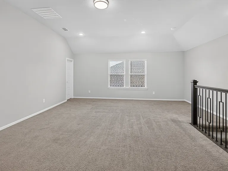 5913 Pensby Dr — Photo 25