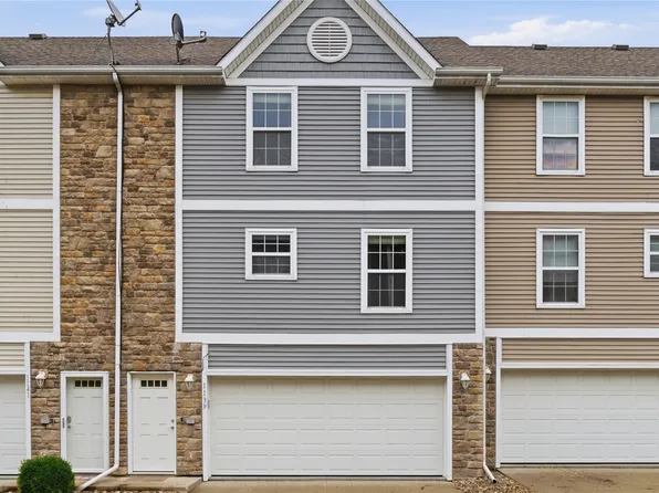 1139 Keystone Ln, Pleasant Hill, IA 50327