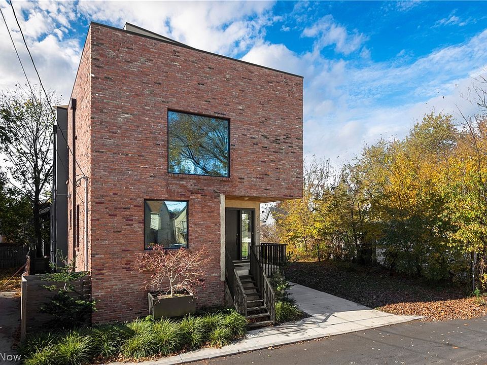 1st image of 2142 Thurman Ave