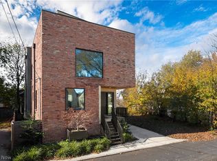 2142 Thurman Ave, Cleveland, OH 44113