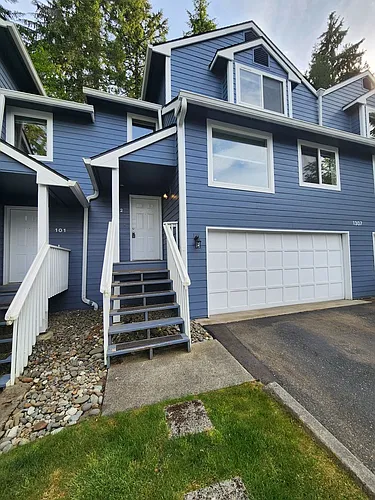 1307 NW Slate Ln #102 Photo 1