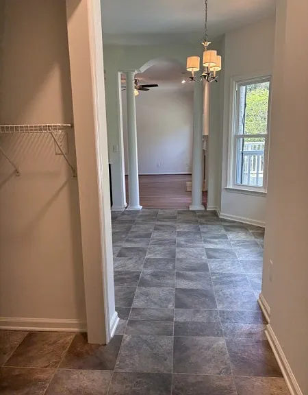 614 Caselton Ct — Photo 6