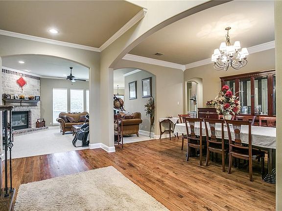 4th image of 7405 Ramblewood Dr
