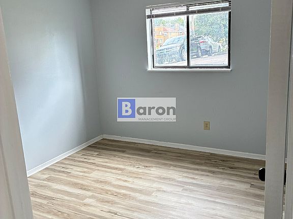 3rd image of 2598 Ferguson Rd APT 2