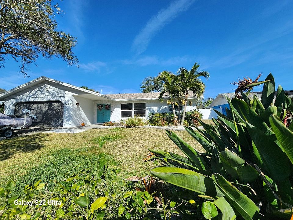 1st image of 4427 Saxon Dr