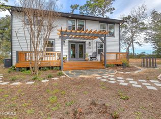 7406 E Yacht Dr, Oak Island, NC 28465