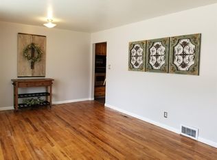182 La Paloma Dr, Rawlins, WY 82301
