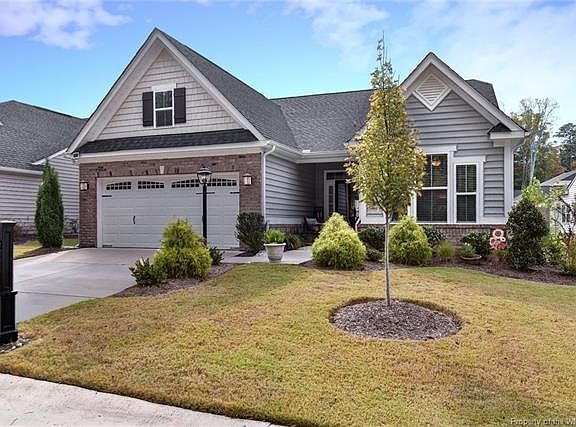 2nd image of 513 Caroline Cir