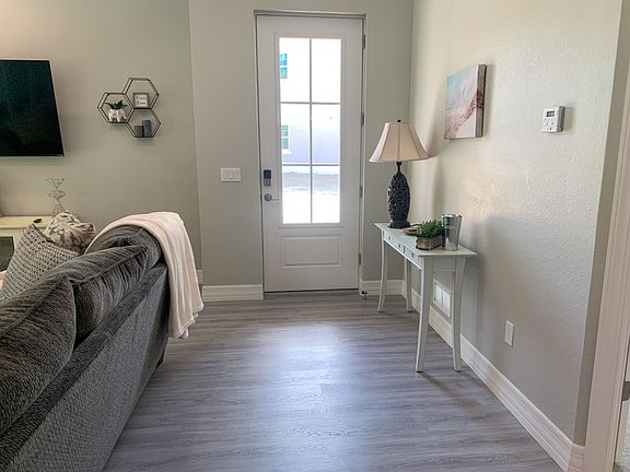 2nd image of 214 Indies Dr E #102