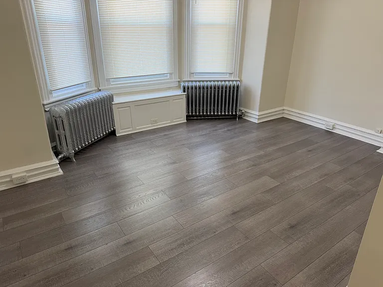 2512 S 71st St #2 — Photo 2