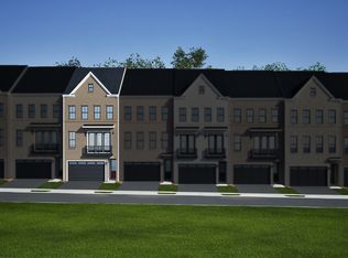 42196 Shining Star Sq, Ashburn, VA 20148