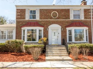 1801 W 107th St, Chicago, IL 60643