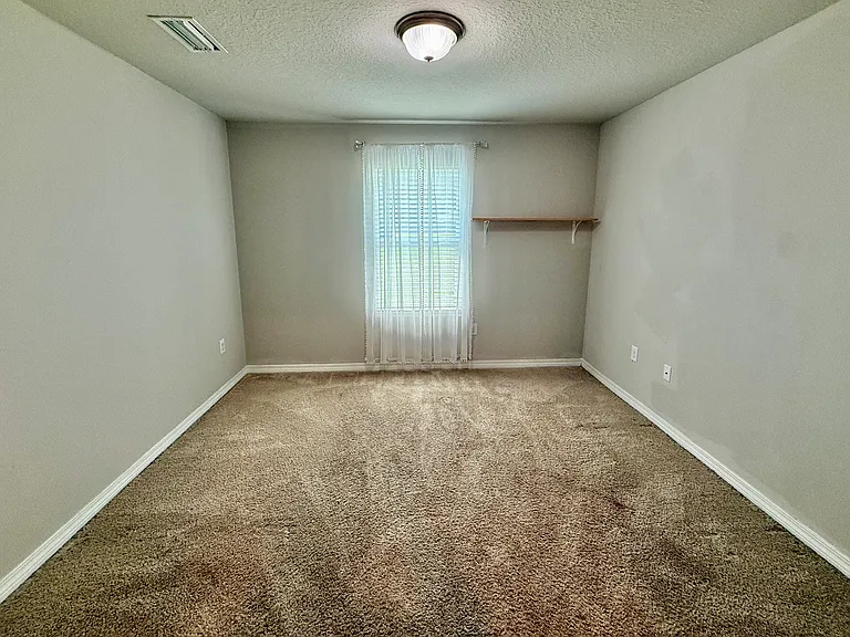 848 Jacobs Way — Photo 10