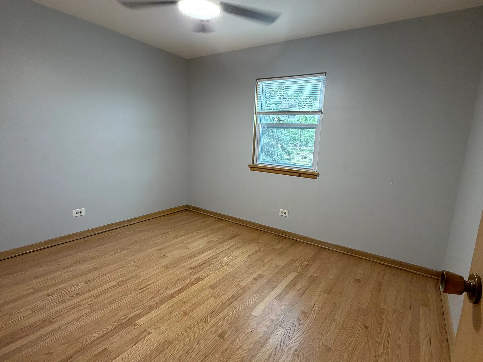 2 bed, 1100 sqft, $1,800 — Photo 4