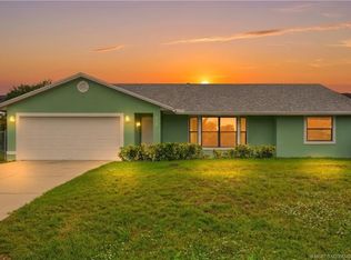 950 SW Jaslo Ave, Port Saint Lucie, FL 34953