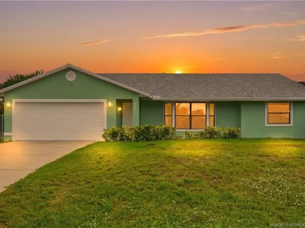 950 SW Jaslo Ave, Port Saint Lucie, FL 34953
