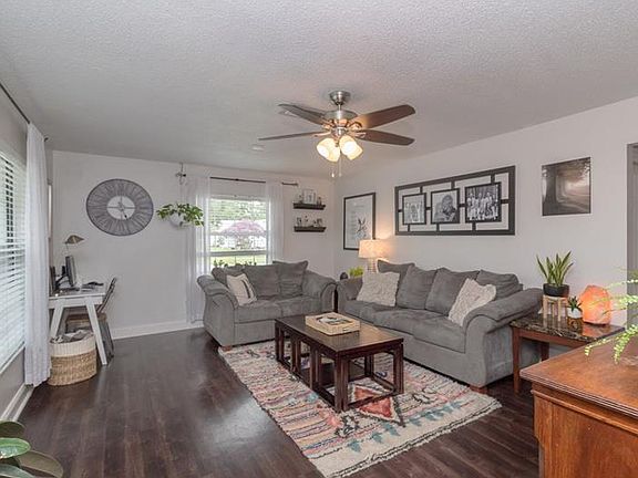 5th image of 3260 Ellwood Ct