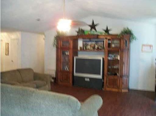 3rd image of 4504 Bridgewater Dr