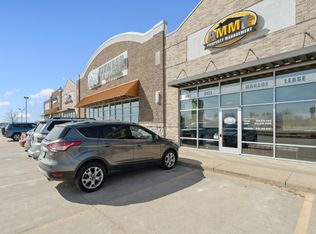 600 Lewis Access Rd #1, Center Pt, IA 52213