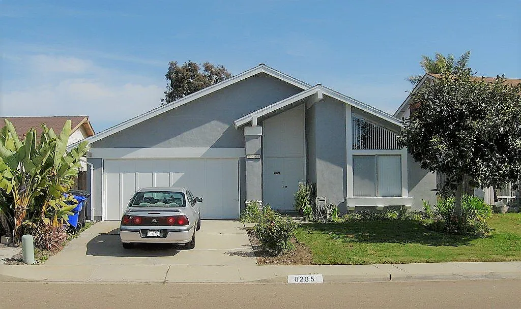 3 bed, 1568 sqft, $3,855 — Photo 1