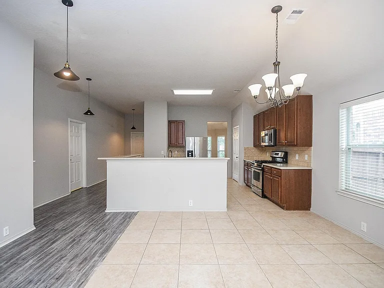 30406 Mesa Valley Dr — Photo 7