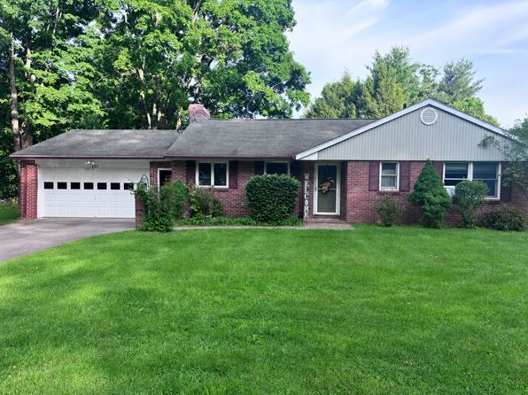 107 Rocky Hill Rd