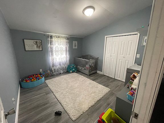 4th image of 53279 Peggy Ave
