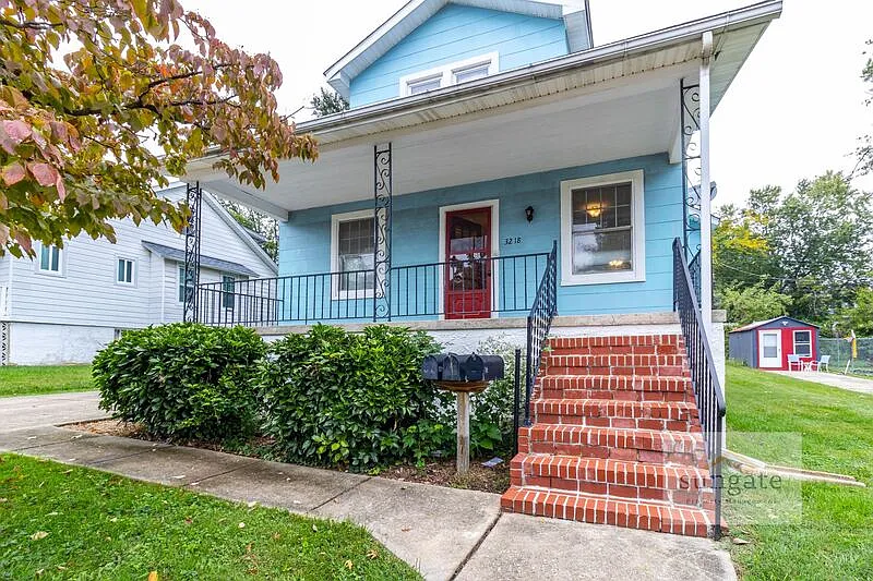 3218 Evergreen Ave #1