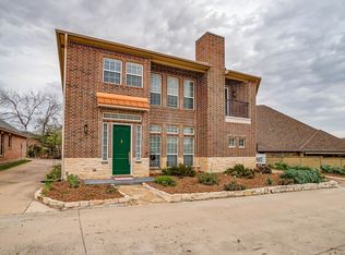 4917 Ridglea Hills Ct, Fort Worth, TX 76116