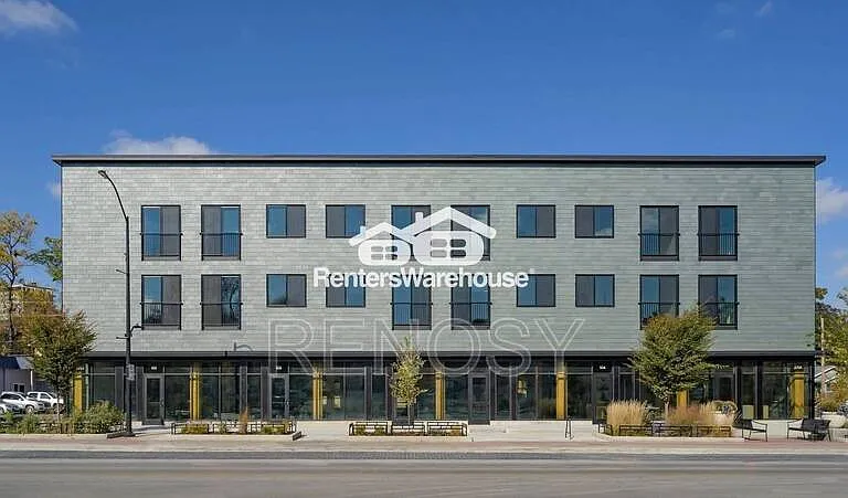 2701 Ingersoll Ave #204 — Photo 1