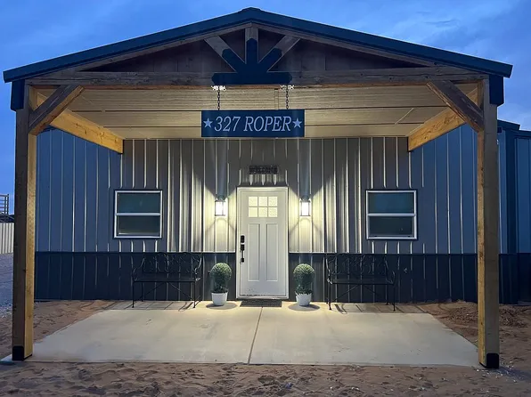 327 Roper Rd, Waynoka, OK 73860
