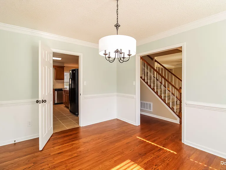 16 Knoll Brook Ct — Photo 7