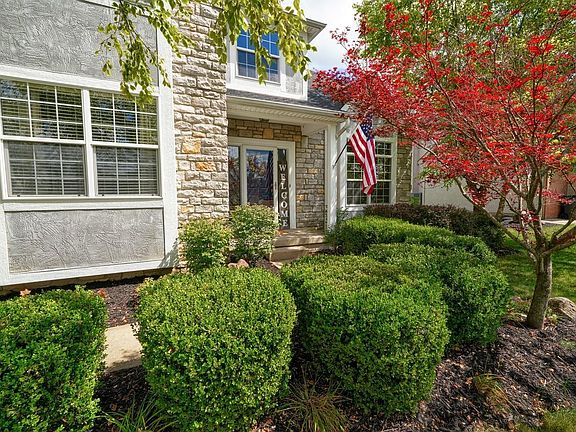 5th image of 8938 Oakshire Dr