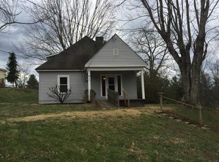 206 Star Ridge Rd, Canton, NC 28716