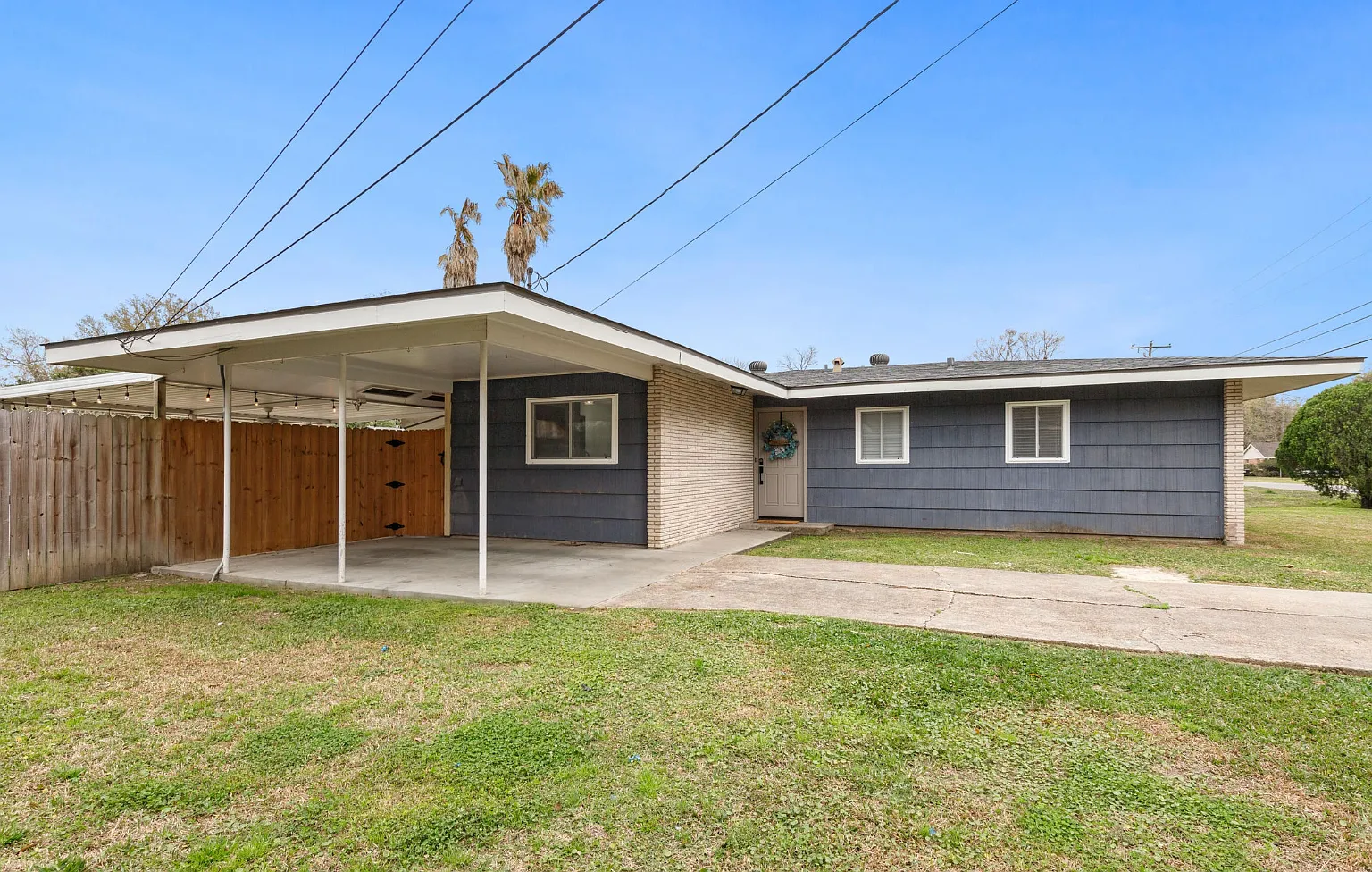 165 Antigua Drive - 1 — Photo 1