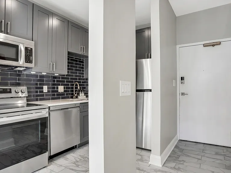 1421 Peachtree St NE #103A — Photo 4