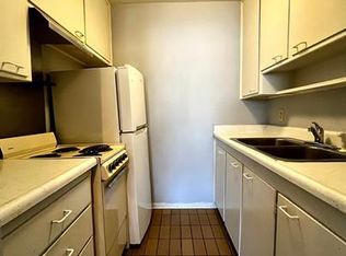 700 S 17th St #11003600, Lincoln, NE 68508