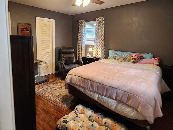 5th image of 604 Hillview Dr #6