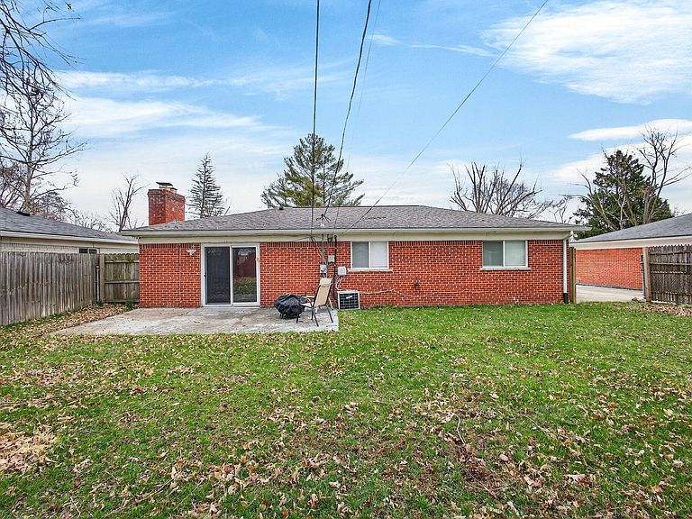 Listing photo 5