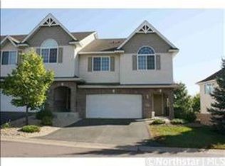 615 Crane Creek Ln, Eagan, MN 55121