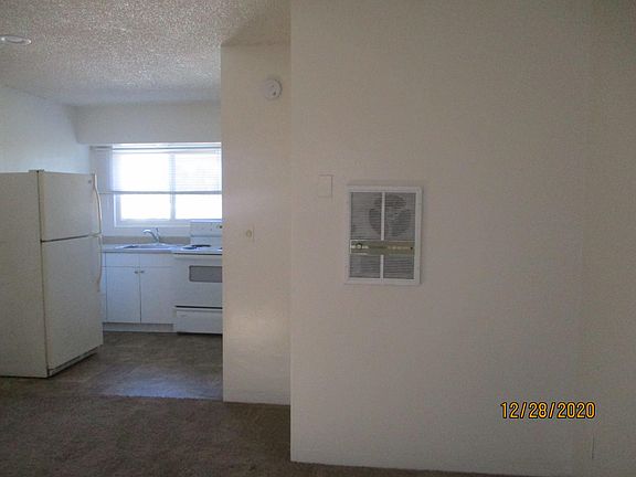 3rd image of 7441 La Jolla Blvd APT 8